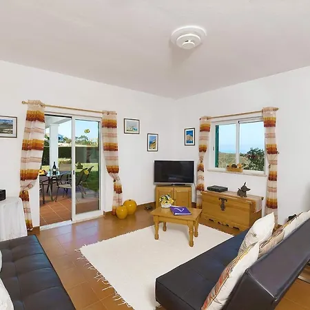Villa Sleeps 6
