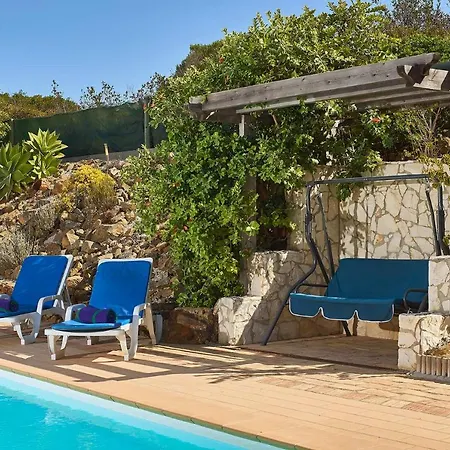 Sleeps 6 Villa Praia da Arrifana